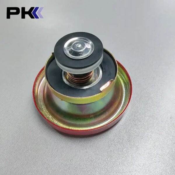 1874445M94 Radiator Cap For Massey Ferguson 30H 40E 50E 230 231 250 255 550 590 - Image 2