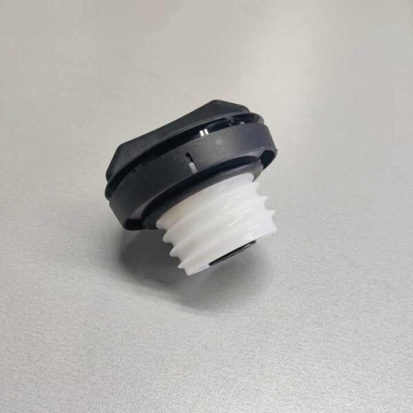 TT High Quality PK  6817A Fuel Tank Filler Gas Cap - Image 5